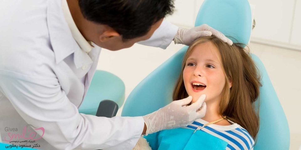 تفاوت متخصص ارتودنسی و دندانپزشک عمومی